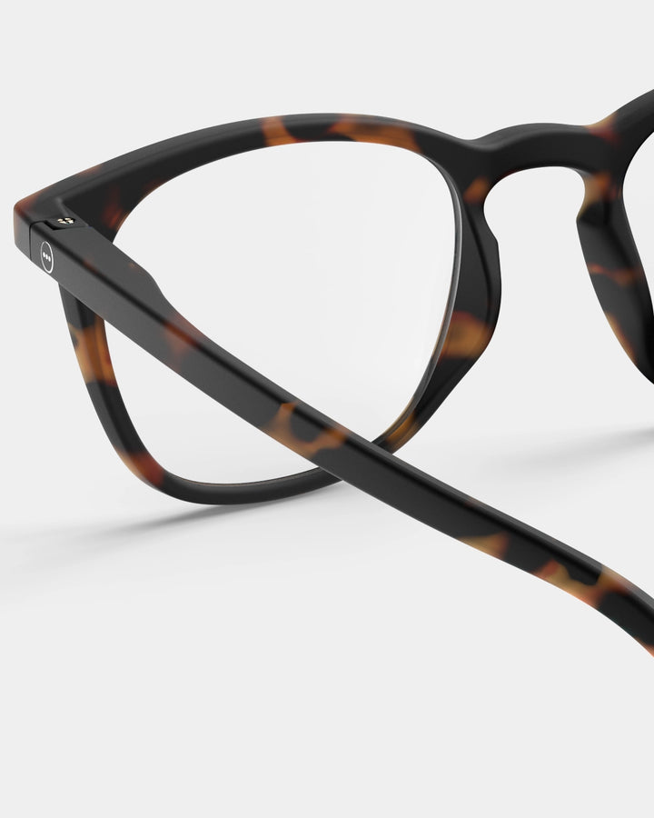 Izipizi | Reading Glasses - Collection E Tortoise +1 | Shut the Front Door