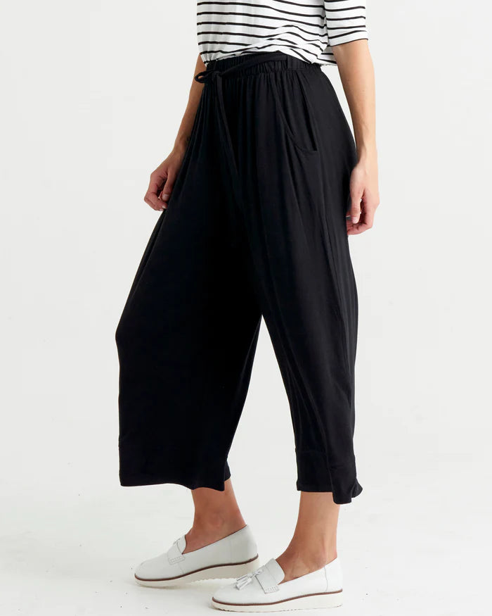 Betty Basics | Moulin Pant - Black | Shut the Front Door