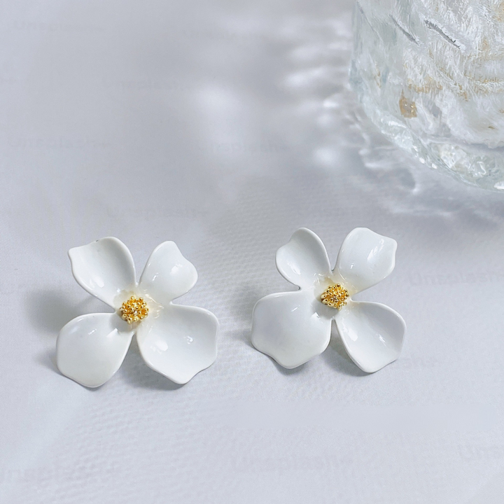 Antigone | Flower Earrings - White | Shut the Front Door