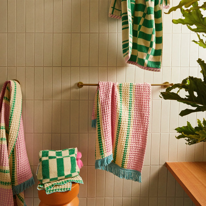 SAGE & CLARE | Tishy Waffle Hand Towel Dahlia | Shut the Front Door