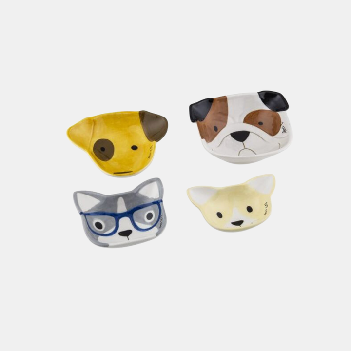 Davis & Waddell | Dog Measuring Cups - Set of 4 | Shut the Front Door