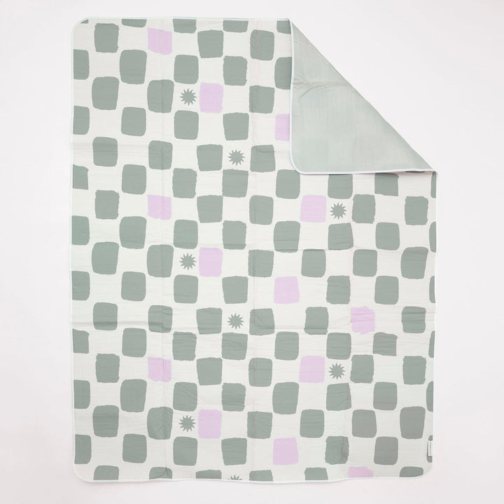 Sunnylife | Wash Me Beach & Picnic Blanket - Checker Board | Shut the Front Door